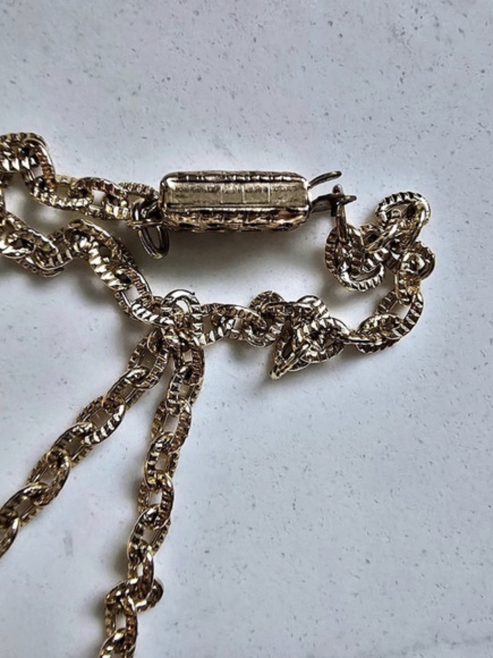White Pendant Gold-Tone Chain Necklace - Picture 6 of 7